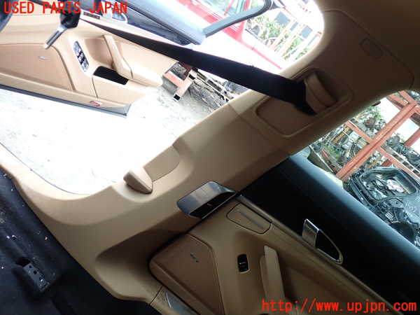 1UPJ-29577665]ポルシェ・パナメーラ 4(970CWA)右センターピラートリム 中古_m0001.jpg