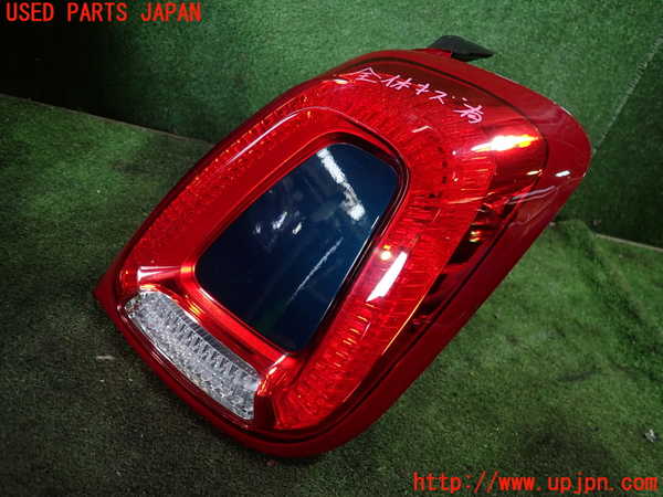1UPJ-29581530]フィアット・500C(31212)右テールランプ 中古_m0001.jpg