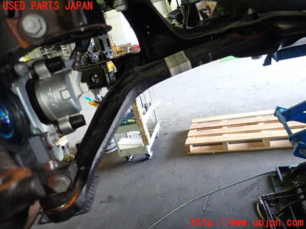 5UPJ-29585186]フィアット・500C(31212)左フロントロアアーム1 中古_m0001.jpg