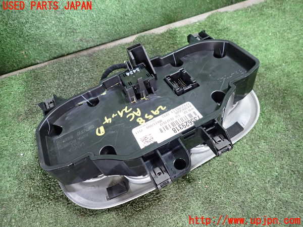 5UPJ-29586066]フィアット・500C(31212)エアコンスイッチ1 中古_m0002.jpg