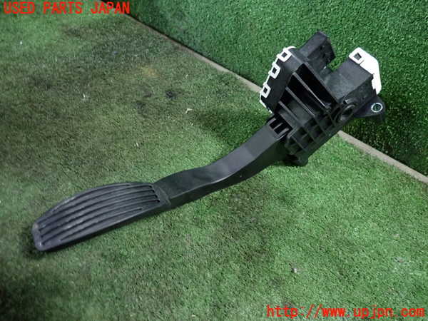 1UPJ-29586381]フィアット・500C(31212)センサー1(アクセルペダル) 中古_m0001.jpg