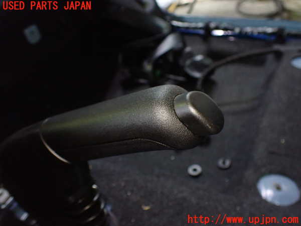 5UPJ-29587550]フィアット・500C(31212)サイドブレーキレバー 中古_m0002.jpg