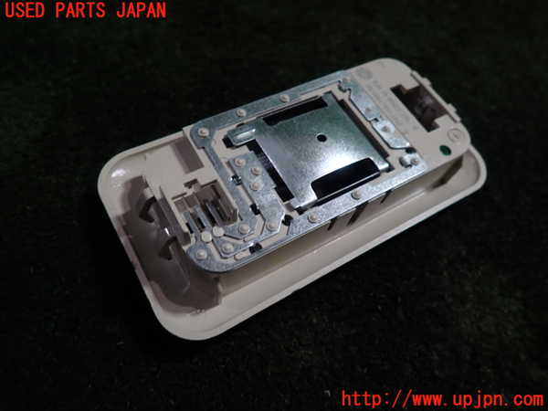 1UPJ-29586411]フィアット・500C(31212)ルームランプ1 中古_m0002.jpg