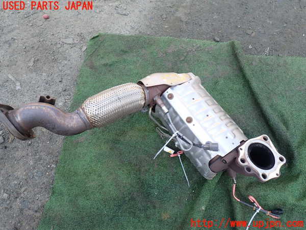 1UPJ-29592661]CX-8(KG2P)触媒1 中古_m0001.jpg
