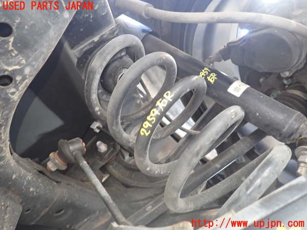 1UPJ-29595100]CX-8(KG2P)右リアスプリング 中古_m0001.jpg