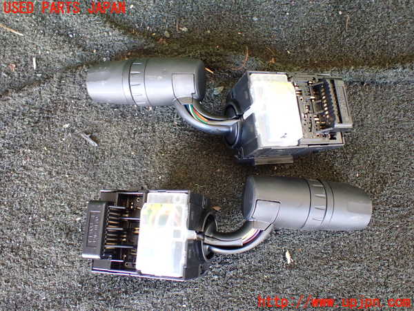 5UPJ-29596720]CX-8(KG2P)コンビネーションスイッチ 中古_m0004.jpg