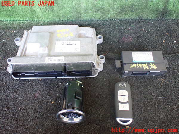 1UPJ-29596110]CX-8(KG2P)エンジンコンピューター ジャンク部品取り_m0001.jpg