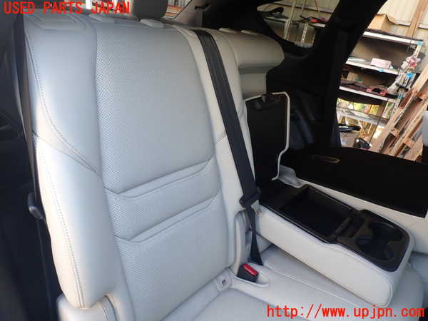 1UPJ-29597145]CX-8(KG2P)右2列目シート 中古_m0002.jpg