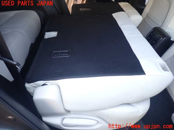 1UPJ-29597145]CX-8(KG2P)右2列目シート 中古_m0004.jpg