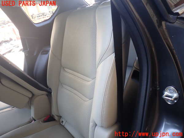 1UPJ-29597175]CX-8(KG2P)左2列目シート 中古_m0002.jpg