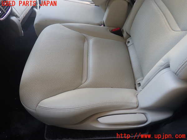 1UPJ-29597175]CX-8(KG2P)左2列目シート 中古_m0003.jpg