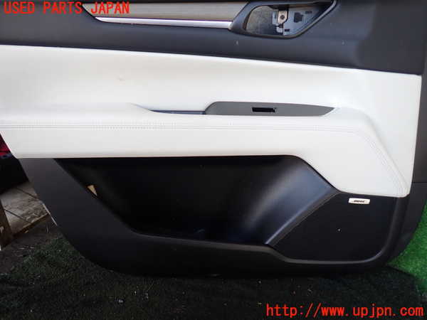 1UPJ-29591264]CX-8(KG2P)左前ドア内張り 中古_m0003.jpg