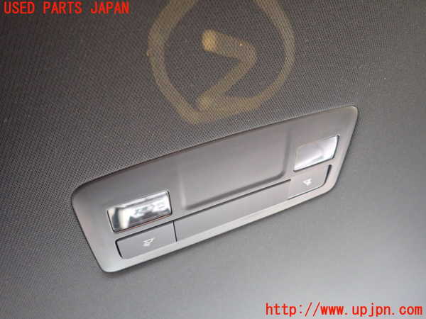 1UPJ-29596412]CX-8(KG2P)ルームランプ2 (２列目) 中古_m0001.jpg