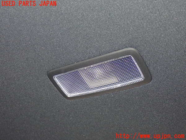 1UPJ-29596413]CX-8(KG2P)ルームランプ3 (３列目) 中古_m0001.jpg