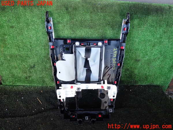 1UPJ-29597575]CX-8(KG2P)シフトブーツ 中古_m0003.jpg