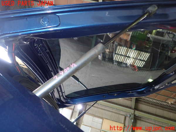 1UPJ-29601584]アウディ・TT クーペ(8NBHEF)リアゲートダンパー 中古_m0001.jpg