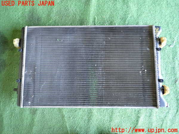 5UPJ-29602321]アウディ・TT クーペ(8NBHEF)ラジエーター1 中古_m0001.jpg