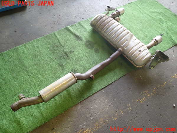 1UPJ-29602671]アウディ・TT クーペ(8NBHEF)リアマフラー1 中古_m0001.jpg