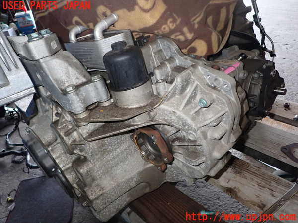 1UPJ-29603010]アウディ・TT クーペ(8NBHEF)ミッション AT BHE 4WD 中古_m0003.jpg