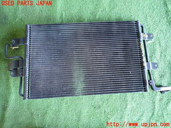 5UPJ-29606031]アウディ・TT クーペ(8NBHEF)エアコンコンデンサー1 中古_m0001.jpg