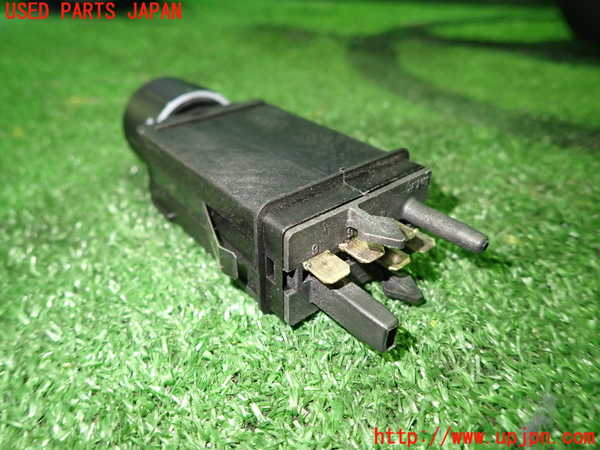 1UPJ-29606300]アウディ・TT クーペ(8NBHEF)デフォッガースイッチ 中古_m0003.jpg