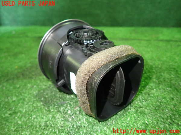 5UPJ-29607527]アウディ・TT クーペ(8NBHEF)エアコン吹き出し口2 (左) 中古_m0003.jpg