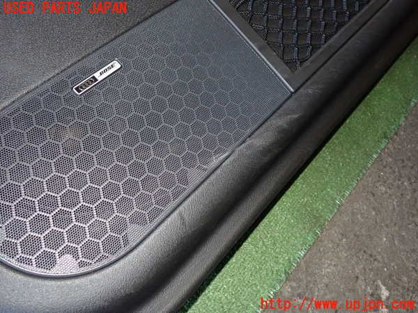 1UPJ-29601234]アウディ・TT クーペ(8NBHEF)右前ドア内張り 中古_m0002.jpg