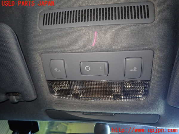 1UPJ-29606411]アウディ・TT クーペ(8NBHEF)ルームランプ1 中古_m0001.jpg