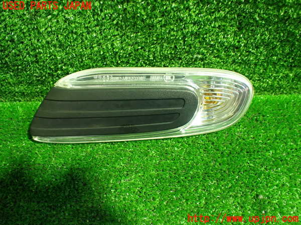 5UPJ-29611162]BMW ミニ(MINI)クーパー F56(XM15)左ウィンカーレンズ 中古_m0001.jpg