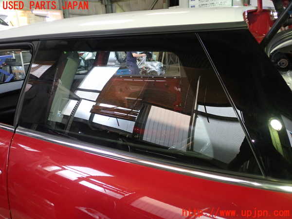 1UPJ-29611382]BMW ミニ(MINI)クーパー F56(XM15)左クォーターガラス 中古 AGC M188 43R-00048_m0001.jpg