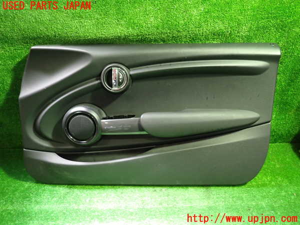 1UPJ-29611234]BMW ミニ(MINI)クーパー F56(XM15)右ドア内張り 中古_m0001.jpg