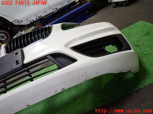 1UPJ-29621010]BMW 218d グランツアラー(2E20 F46)フロントバンパー 中古_m0002.jpg