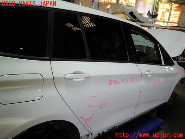 1UPJ-29621290]BMW 218d グランツアラー(2E20 F46)右後ドア M535 中古_m0002.jpg