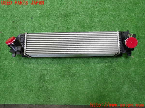 1UPJ-29622451]BMW 218d グランツアラー(2E20 F46)インタークーラー1 中古_m0001.jpg