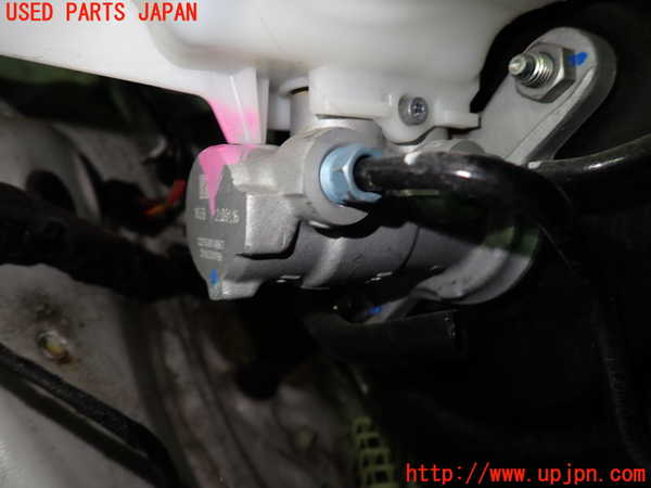 1UPJ-29624050]BMW 218d グランツアラー(2E20 F46)ブレーキマスターシリンダー 中古_m0003.jpg