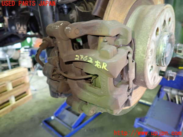 1UPJ-29624090]BMW 218d グランツアラー(2E20 F46)右リアキャリパー 中古_m0001.jpg