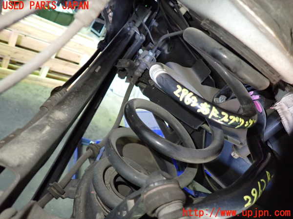 5UPJ-29625100]BMW 218d グランツアラー(2E20 F46)右リアスプリング 中古_m0001.jpg