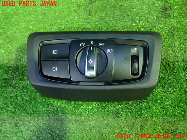 5UPJ-29626285]BMW 218d グランツアラー(2E20 F46)ライトスイッチ 中古_m0001.jpg