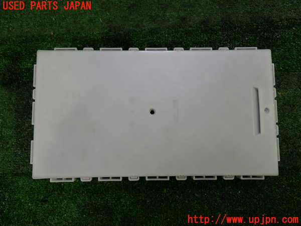 1UPJ-29626146]BMW 218d グランツアラー(2E20 F46)コンピューター1 (6825528-01) 中古_m0002.jpg