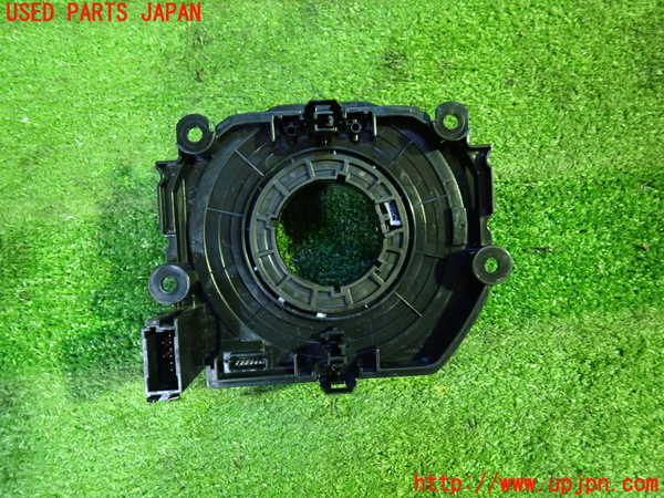 1UPJ-29626800]BMW 218d グランツアラー(2E20 F46)スパイラルケーブル(リール) 中古_m0002.jpg