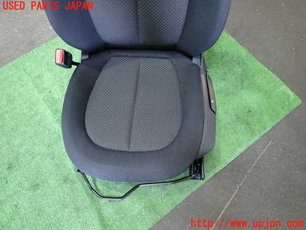 1UPJ-29627065]BMW 218d グランツアラー(2E20 F46)助手席シート 中古_m0003.jpg