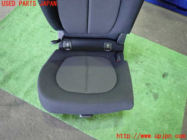 5UPJ-29627145]BMW 218d グランツアラー(2E20 F46)右2列目シート 中古_m0003.jpg