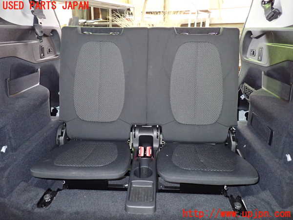 5UPJ-29627210]BMW 218d グランツアラー(2E20 F46)3列目シート 中古_m0001.jpg