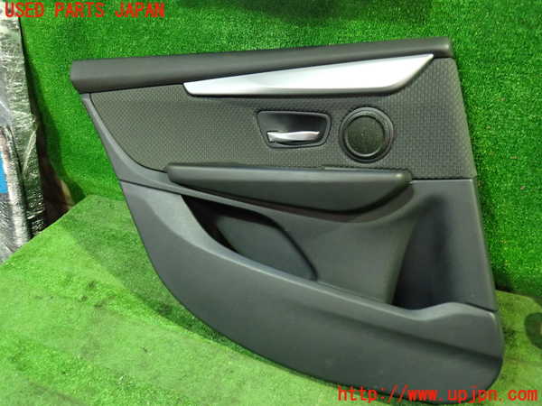 1UPJ-29621324]BMW 218d グランツアラー(2E20 F46)左後ドア内張り 中古_m0001.jpg