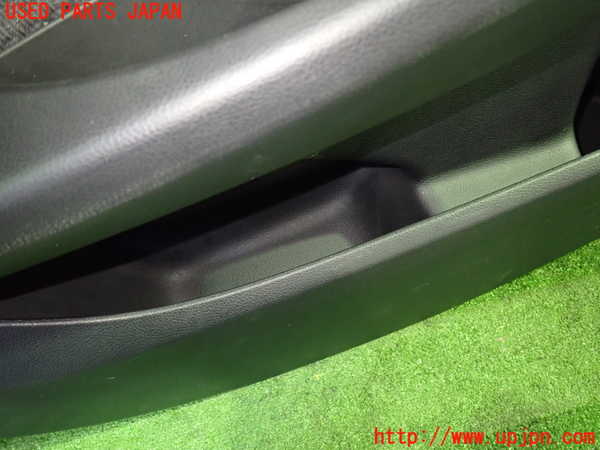 1UPJ-29621324]BMW 218d グランツアラー(2E20 F46)左後ドア内張り 中古_m0003.jpg