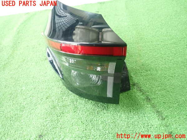1UPJ-29631536]ヤリス(YARIS) クロス(MXPB10)左テールランプ 中古_m0001.jpg