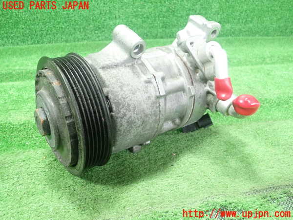 5UPJ-29636025]ヤリス(YARIS) クロス(MXPB10)エアコンコンプレッサー 中古_m0001.jpg