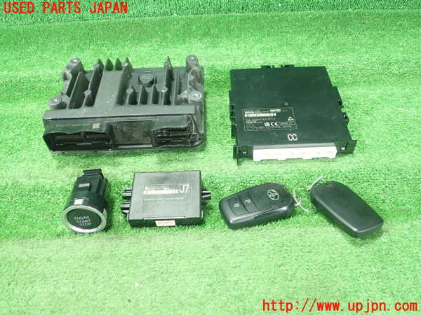 1UPJ-29636110]ヤリス(YARIS) クロス(MXPB10)エンジンコンピューター ジャンク_m0001.jpg