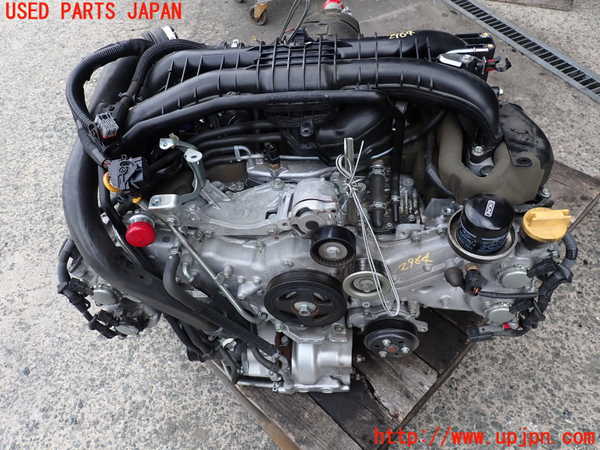 2UPJ-29642010]レヴォーグ(VM4)エンジン FB16ESZH5A 4WD 中古_m0001.jpg