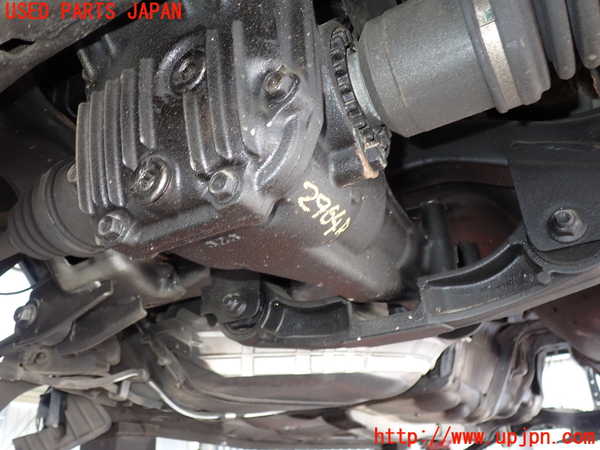 2UPJ-29644355]レヴォーグ(VM4)リアデフ 中古_m0002.jpg